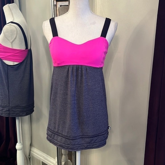 Lululemon Run: Back On Track Tank Black Swan / Raspberry Glo Light Size 6 - Picture 3 of 14